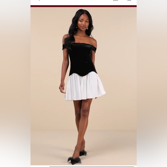 Savannah Black and White Off-the-Shoulder
Mini Dress - Picture 2 of 3